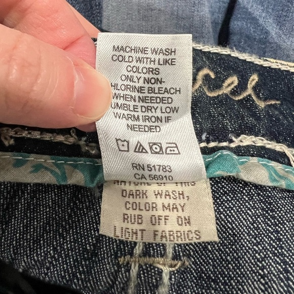 NEW NWT women’s Maurice’s‎ jeans 16 short orchid boot - Picture 7 of 8